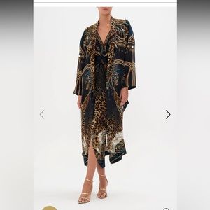 SOLD on TRR 🔥NWT $999 CAMILLA Robbie Williams Rockstar Royalty Coat!